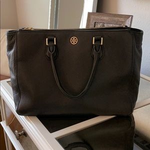 Try Burch purse